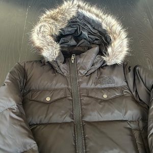 Girls medium 10/12 black north face jacket